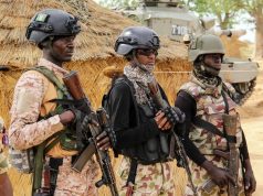alt="image showing Nigerian soldiers"